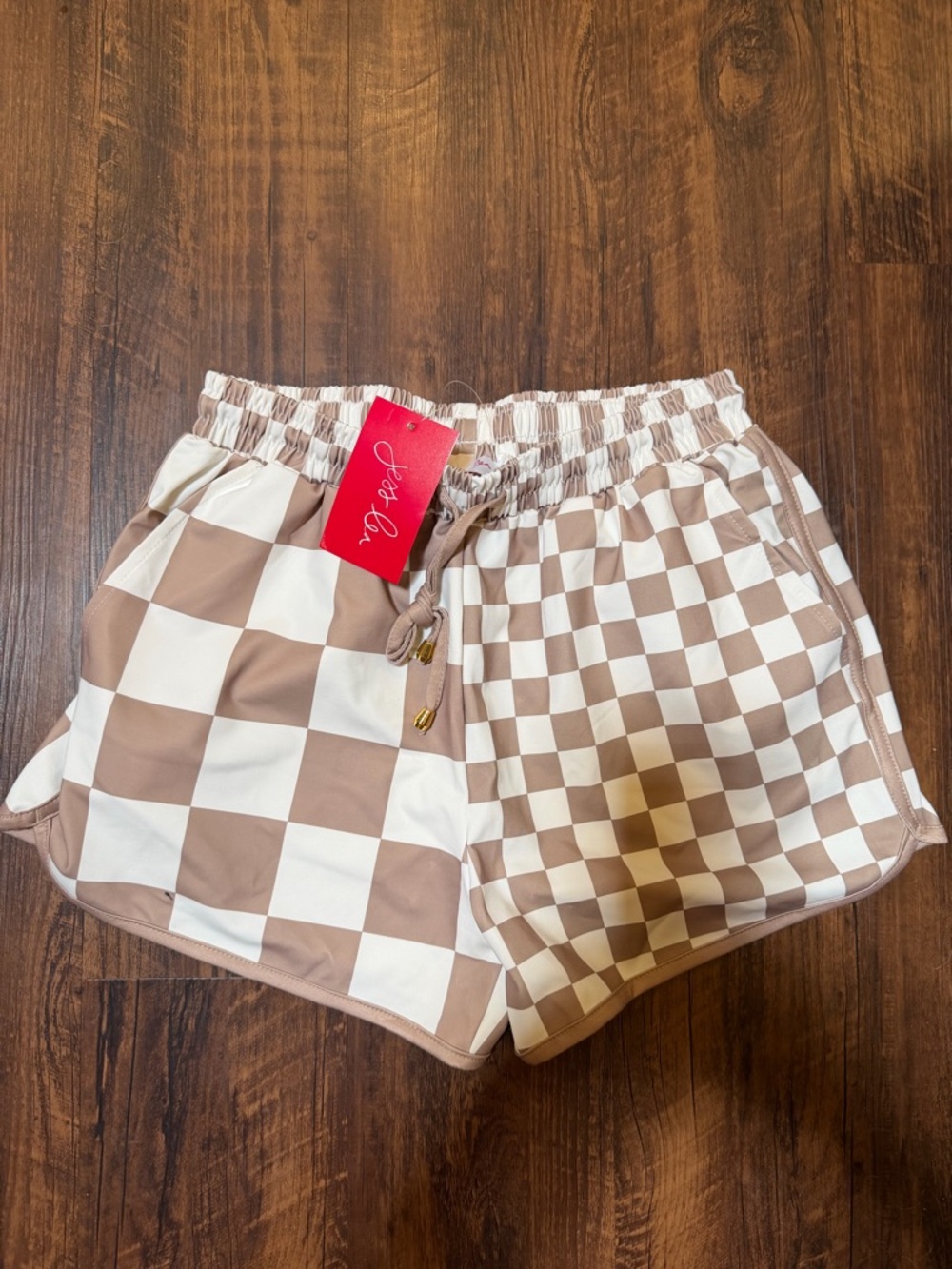 Jess Lea Women's Checkerboard Drawstring Shorts - Cream/Tan
